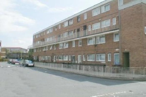 GENERAL VIEW OF ESTATE